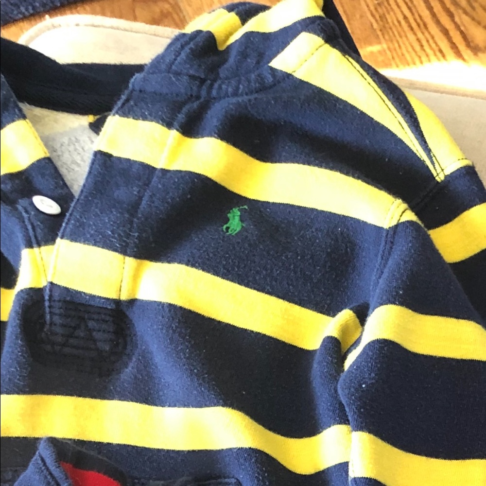 Polo pull over